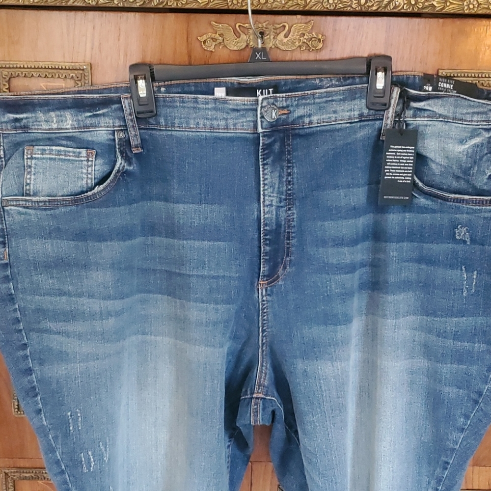 KUT High Rise  Connie JEANS Size 28 *